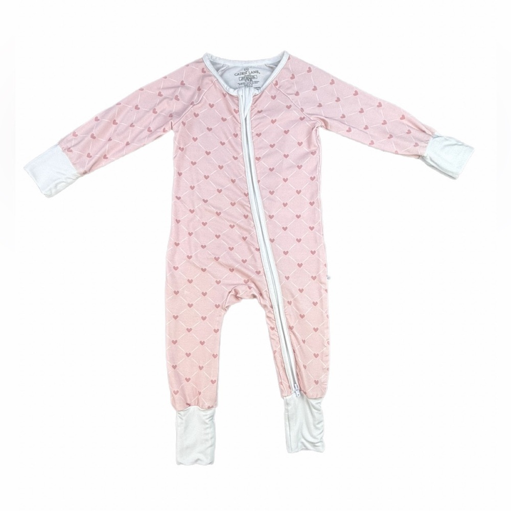 CADEN LANE Baby Girl Heart Print Bamboo Sleeper- 3-6M